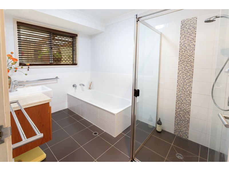 10 Crown Street, Currimundi QLD 4551