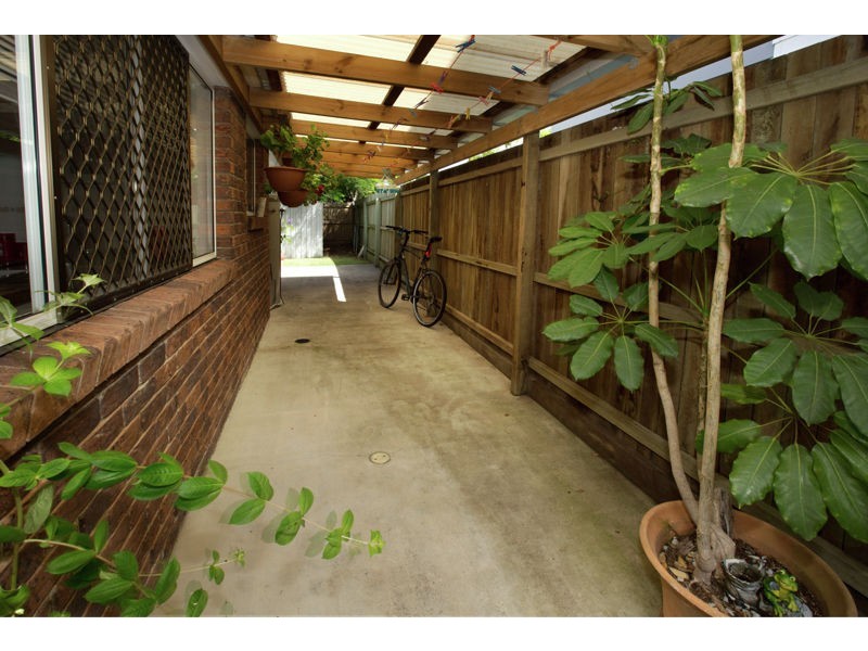 10 Crown Street, Currimundi QLD 4551