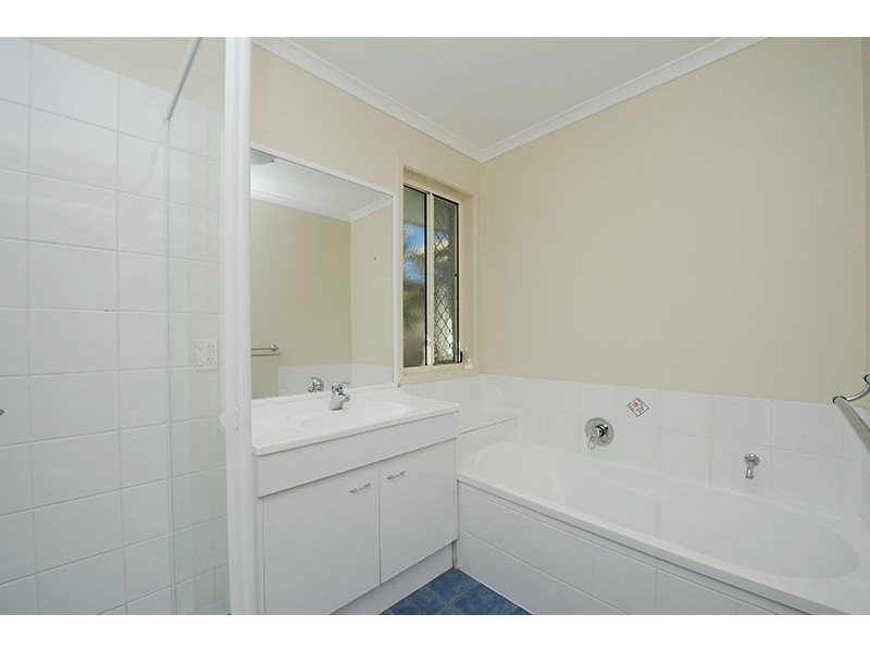 11 Riberry Place, Meridan Plains QLD 4551