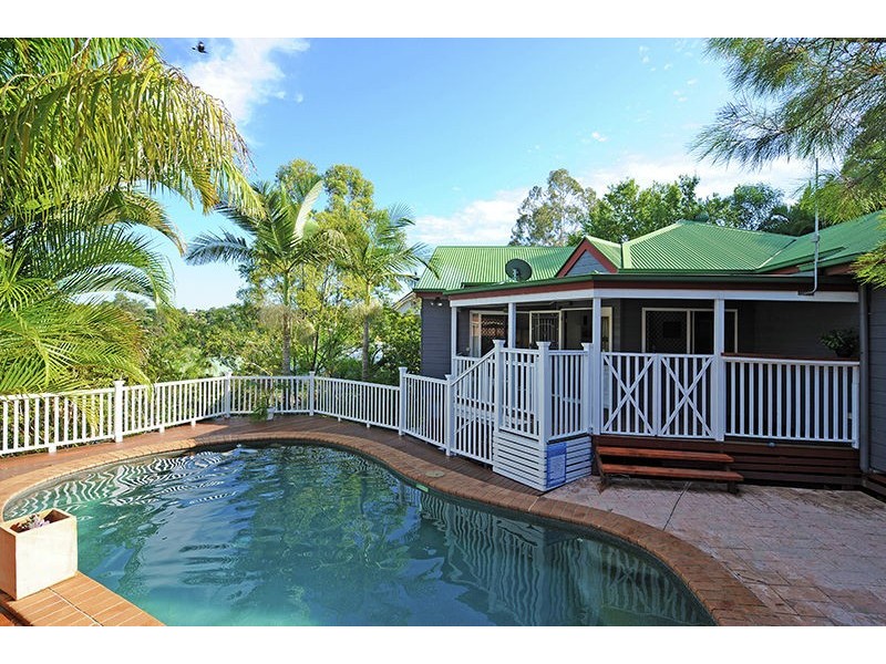 4 Satinwood Court, Caloundra West QLD 4551