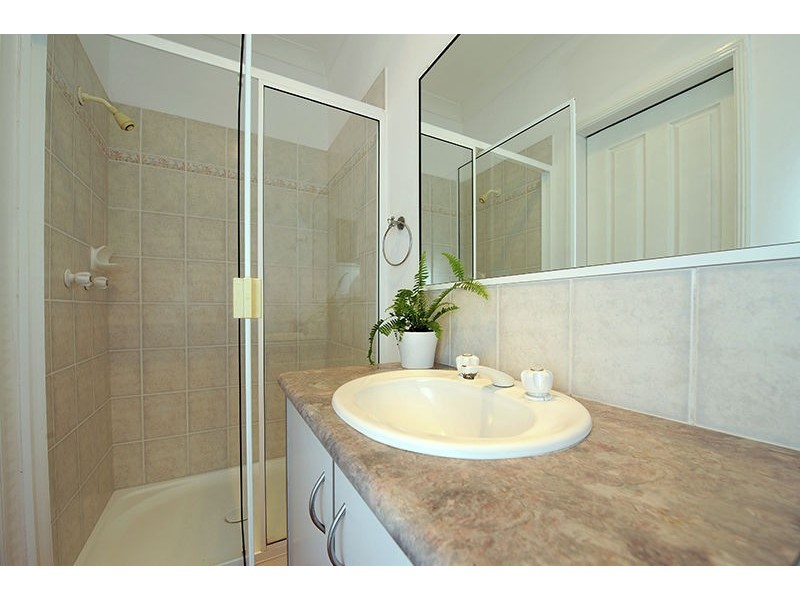 4 Satinwood Court, Caloundra West QLD 4551