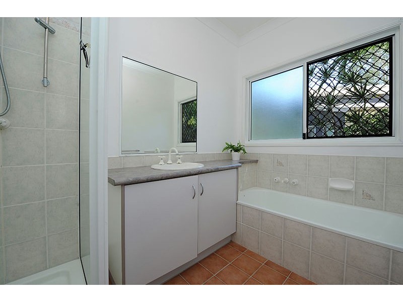 4 Satinwood Court, Caloundra West QLD 4551