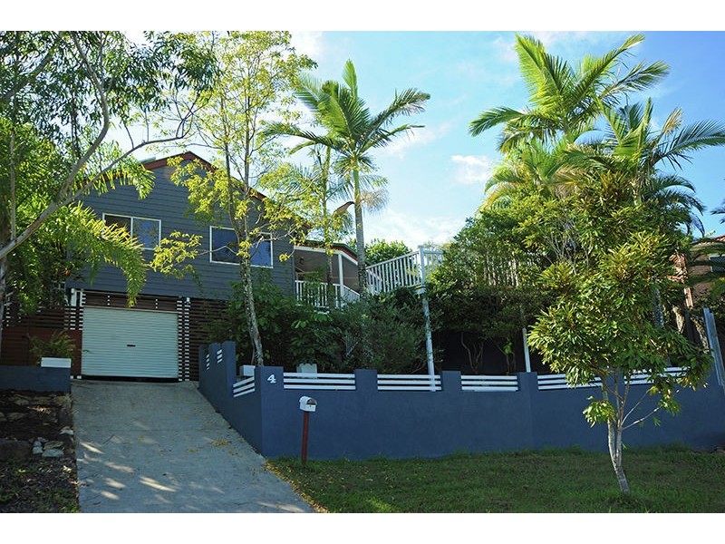 4 Satinwood Court, Caloundra West QLD 4551