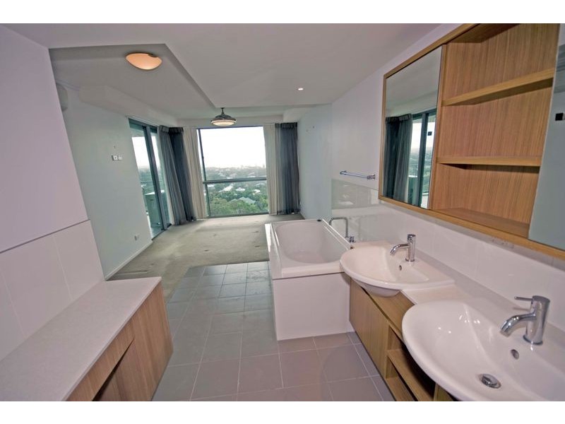 32/34 Queen Street, Kings Beach QLD 4551