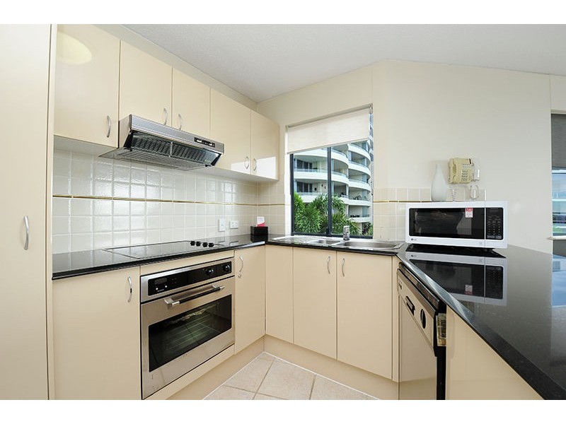 Unit 26/38 Esplanade Bulcock Beach, Caloundra QLD 4551
