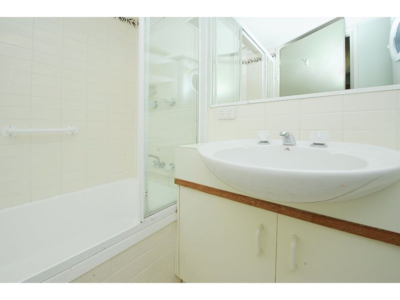 Unit 1/34 Moreton Parade, Caloundra QLD 4551