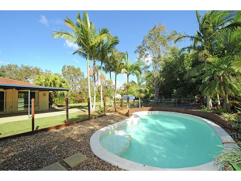 3 Bottlebrush Place, Little Mountain QLD 4551