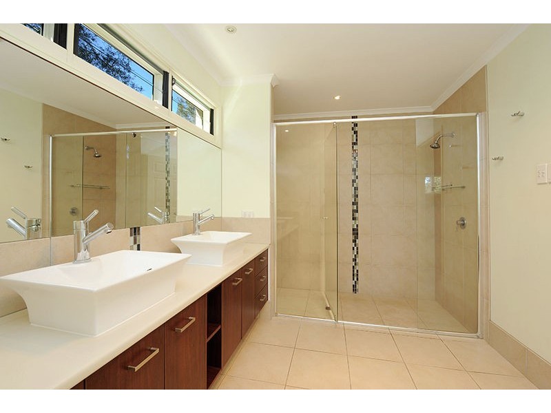 3 Bottlebrush Place, Little Mountain QLD 4551