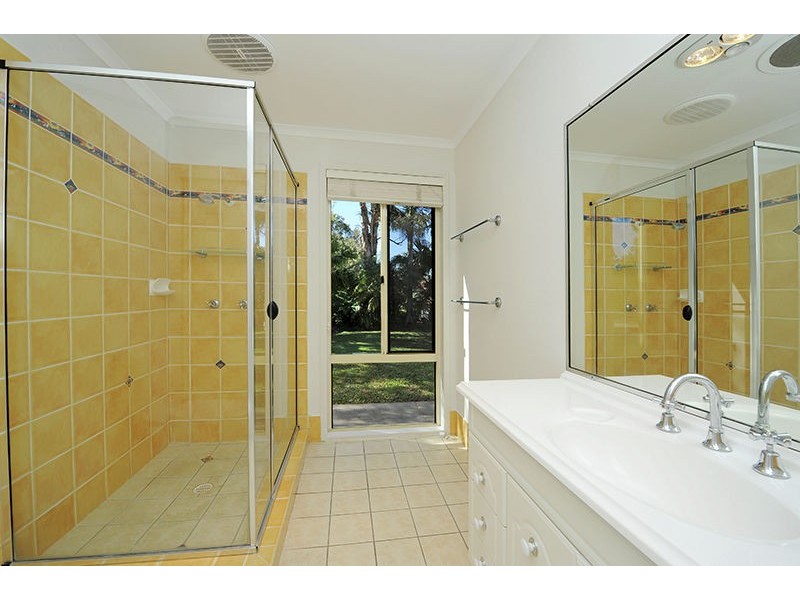 3 Bottlebrush Place, Little Mountain QLD 4551
