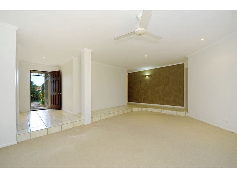 3 Bottlebrush Place, Little Mountain QLD 4551