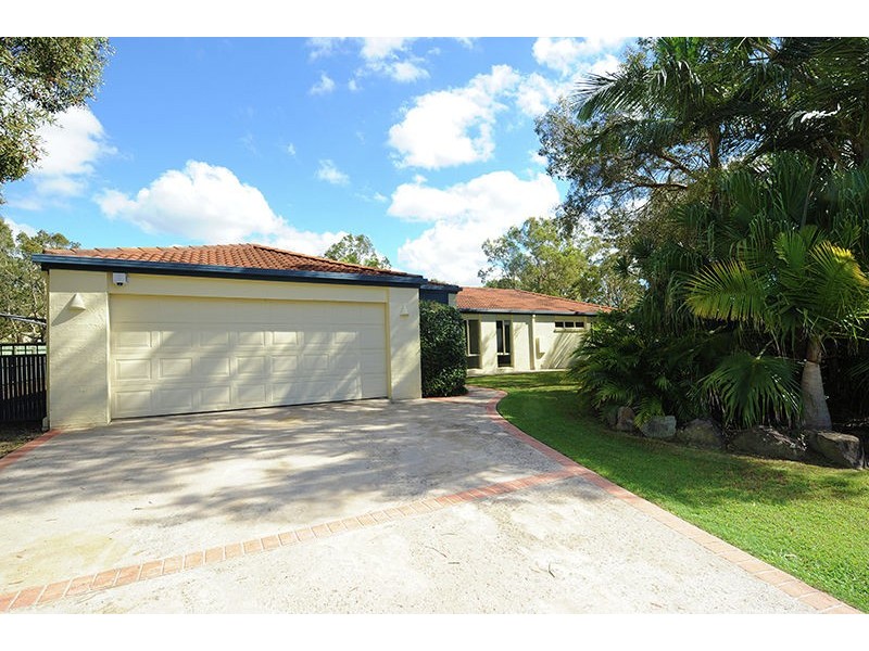 3 Bottlebrush Place, Little Mountain QLD 4551