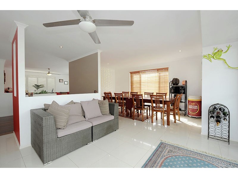 18 Tristania Street, Aroona QLD 4551