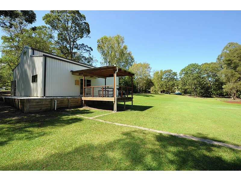 7 Burnett Court, Landsborough QLD 4550