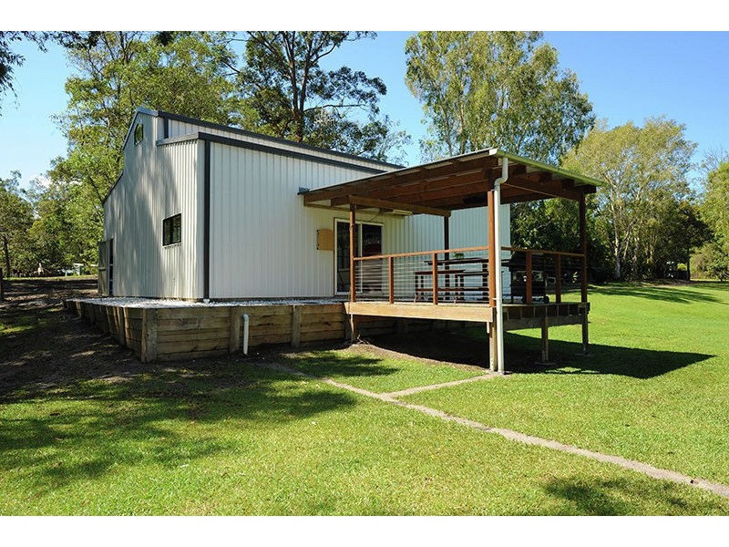 7 Burnett Court, Landsborough QLD 4550