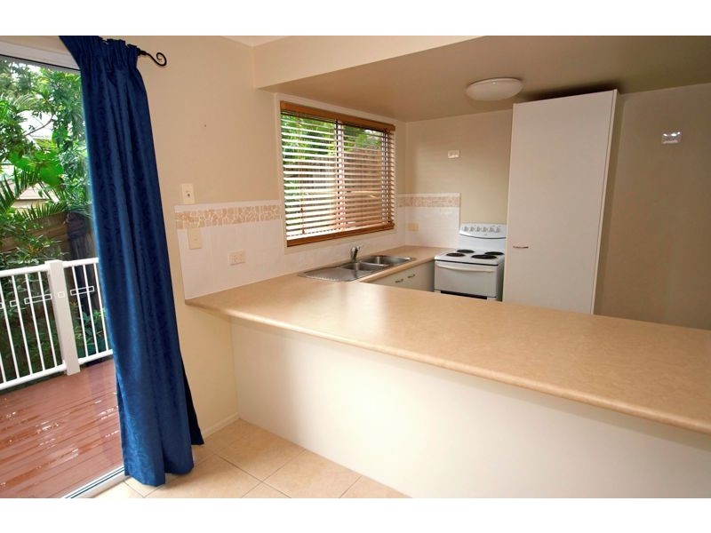 2/24 Birch Street, Caloundra West QLD 4551