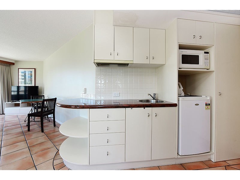 6/4 Tay Avenue ‘Unit 101 La Promenade’, Caloundra QLD 4551