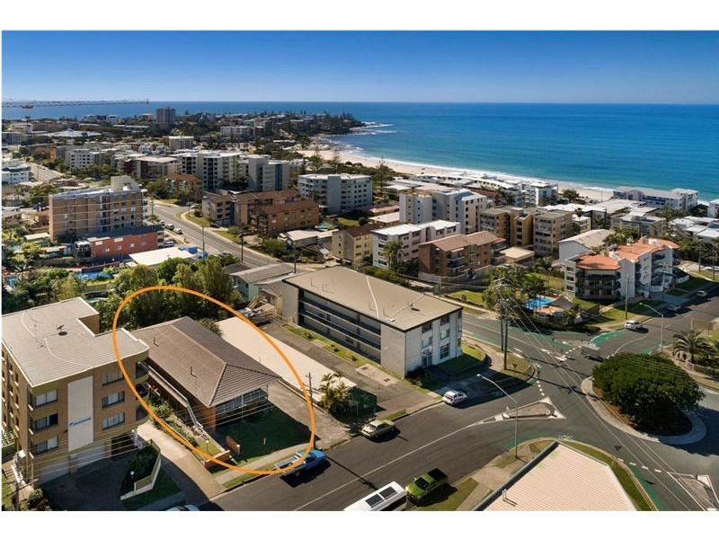 15 Dingle Avenue, Kings Beach QLD 4551