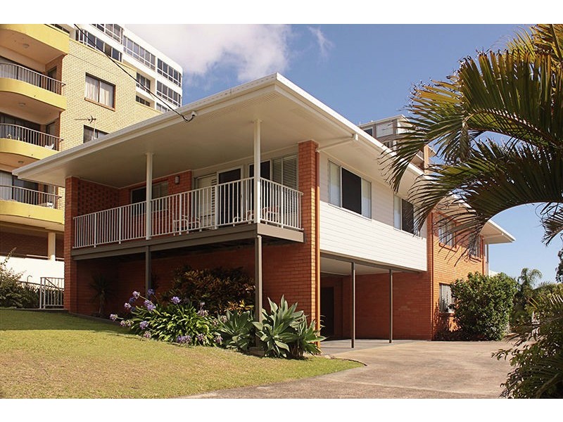15 Dingle Avenue, Kings Beach QLD 4551
