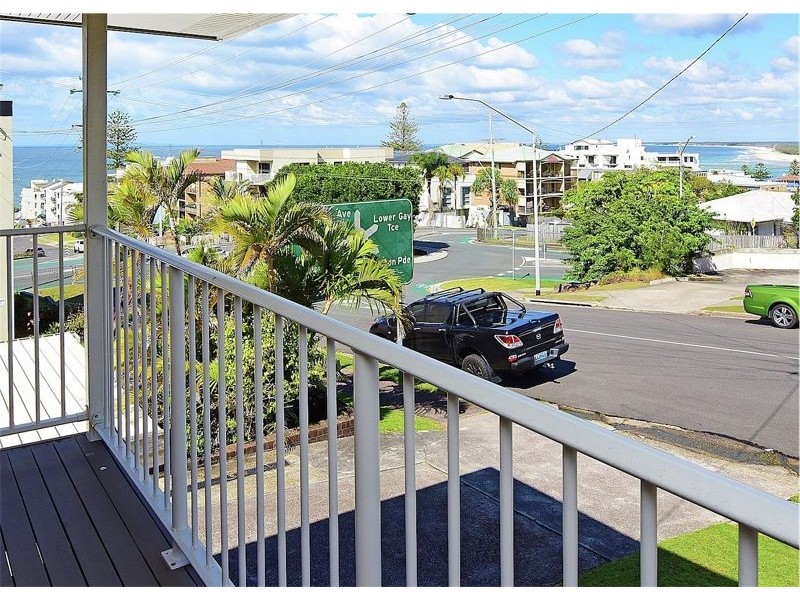15 Dingle Avenue, Kings Beach QLD 4551
