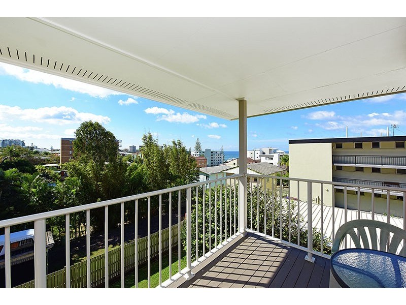 15 Dingle Avenue, Kings Beach QLD 4551