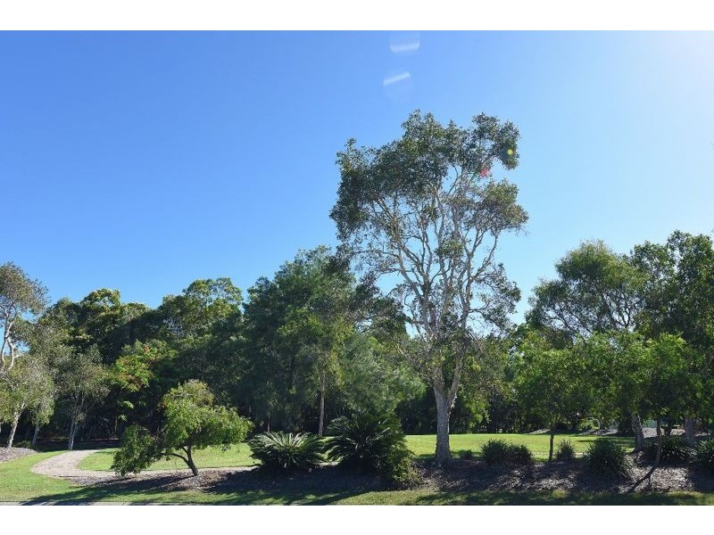 77 Mahogany Drive, Pelican Waters QLD 4551