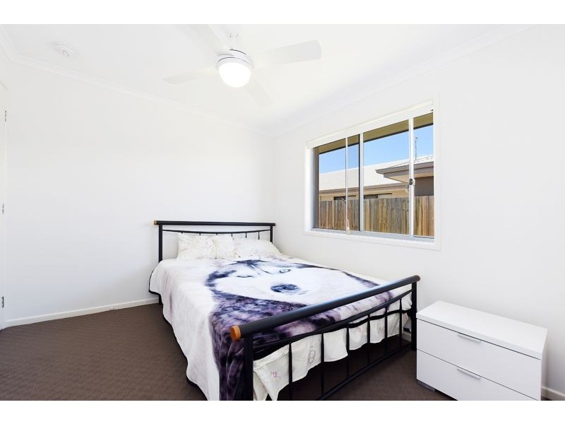 6 Cameron Street, Caloundra West QLD 4551