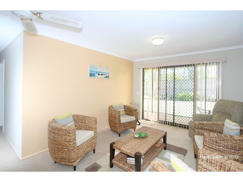 1/24 Macdonald Street, Dicky Beach QLD 4551