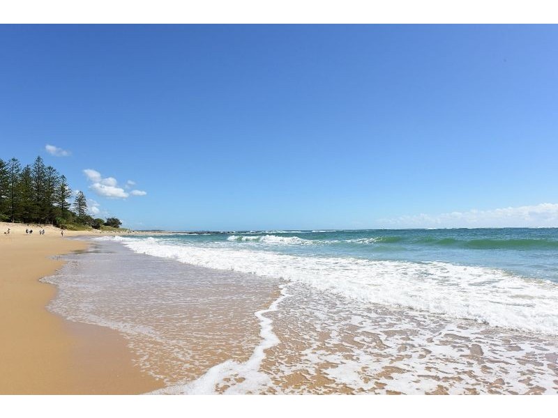 1/24 Macdonald Street, Dicky Beach QLD 4551