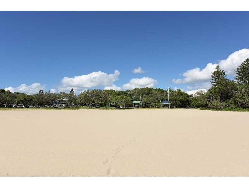 1/24 Macdonald Street, Dicky Beach QLD 4551