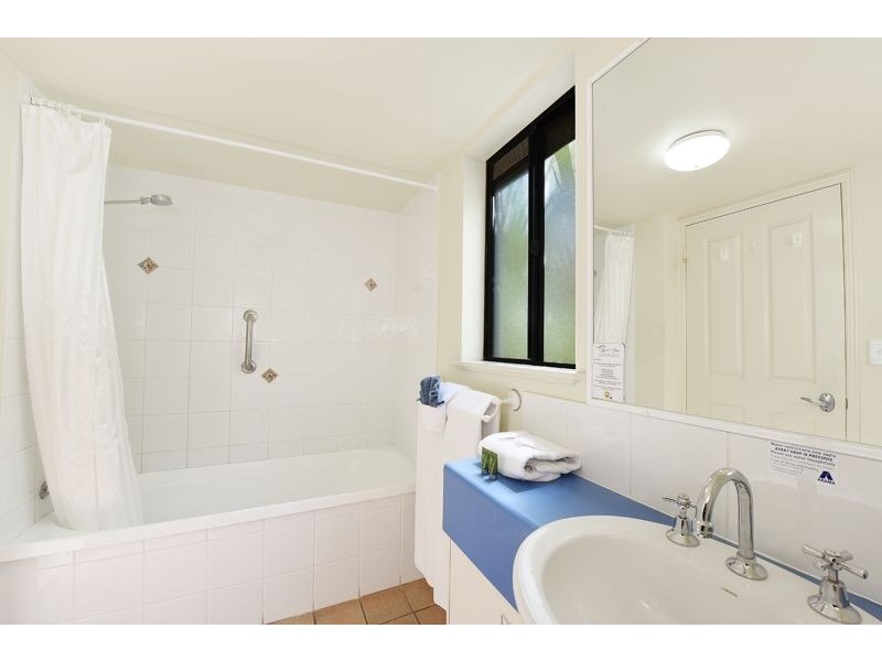 204/34 Minchinton Street, Caloundra QLD 4551