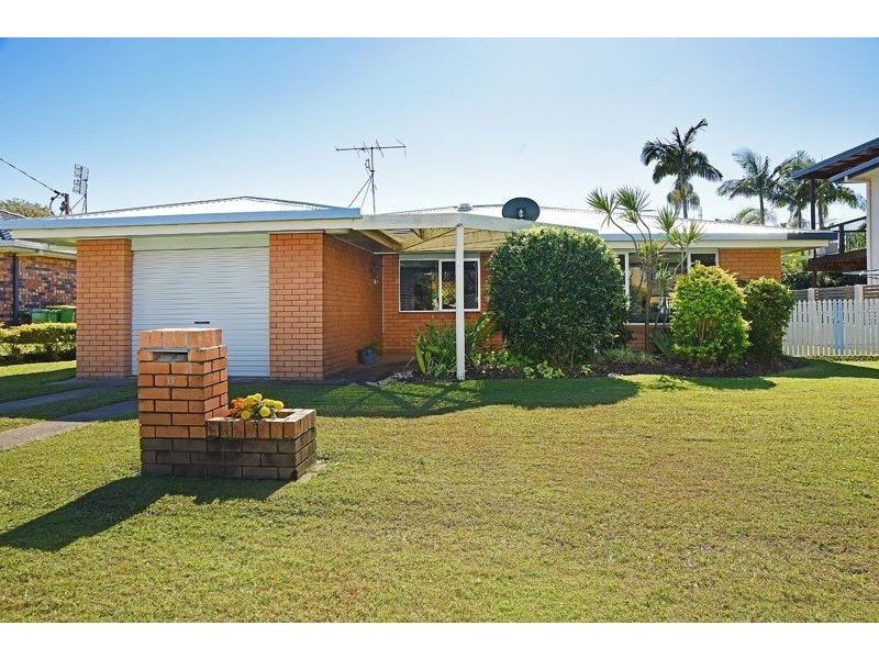 17 Culla Culla Street, Battery Hill QLD 4551