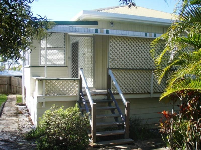 43 Henzell Street, Dicky Beach QLD 4551