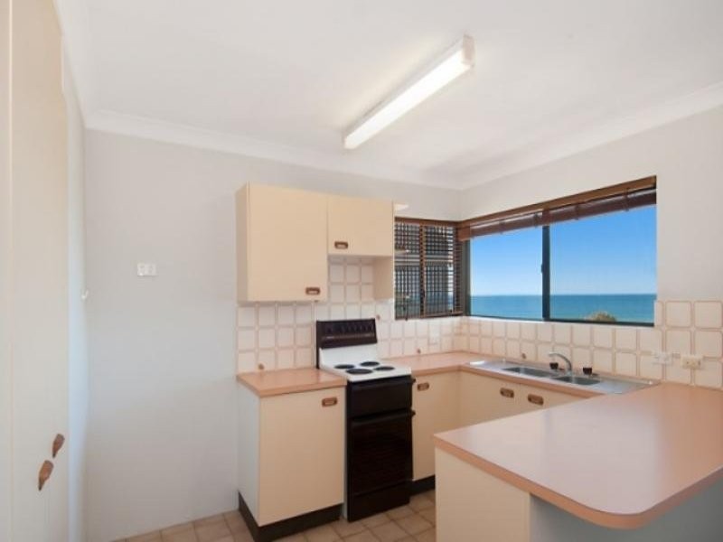 9/7 Bulcock Beach Esplanade, Caloundra QLD 4551