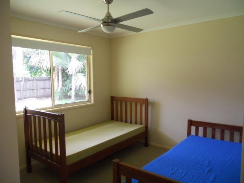 8 Pinanga Place, Little Mountain QLD 4551