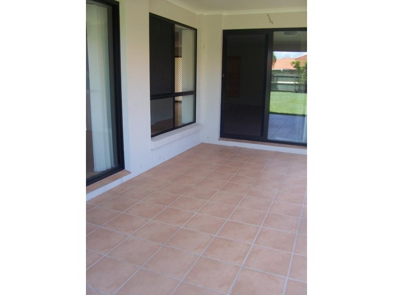 14 Agincourt Street, Pelican Waters QLD 4551