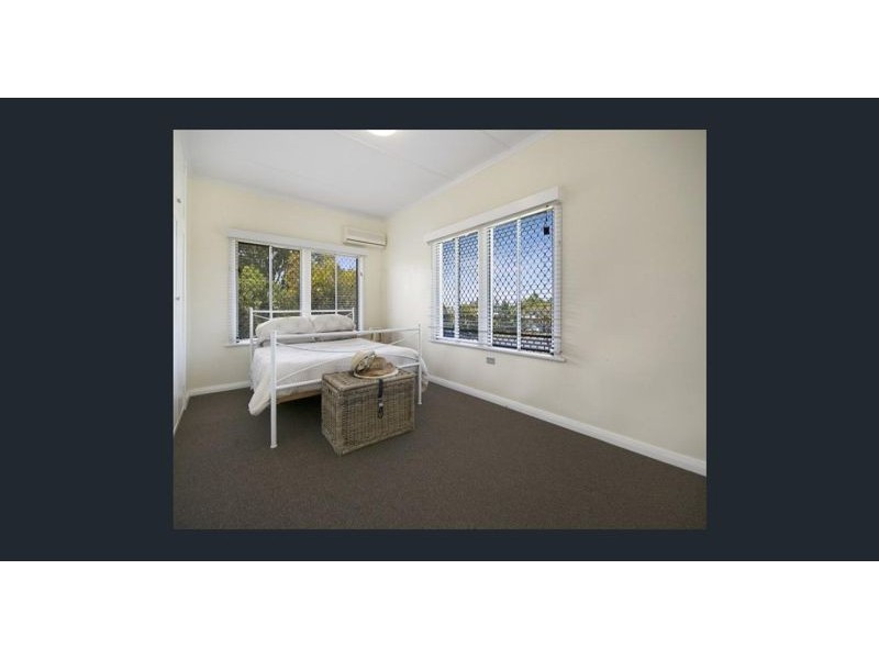 43 Henzell Street, Dicky Beach QLD 4551