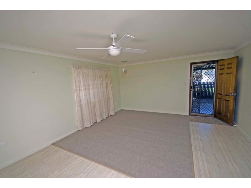 15 Booker Parade, Golden Beach QLD 4551