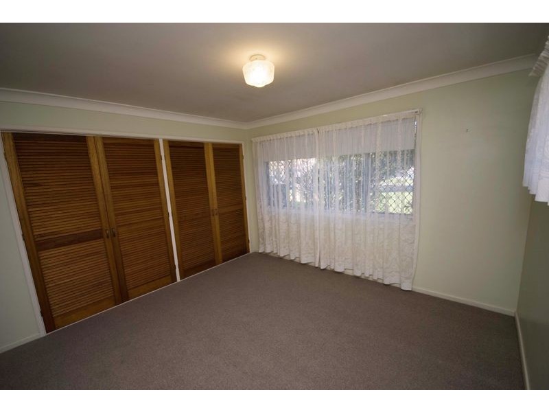 15 Booker Parade, Golden Beach QLD 4551