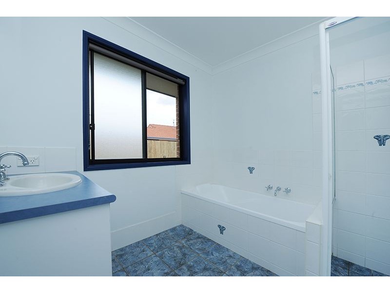10 Bush Nut Court, Little Mountain QLD 4551
