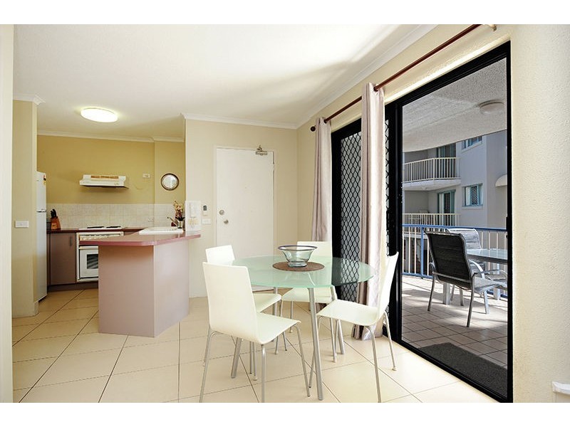 8/66 Lower Gay Terrace, Caloundra QLD 4551
