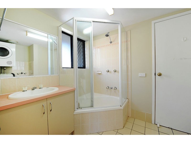 8/66 Lower Gay Terrace, Caloundra QLD 4551