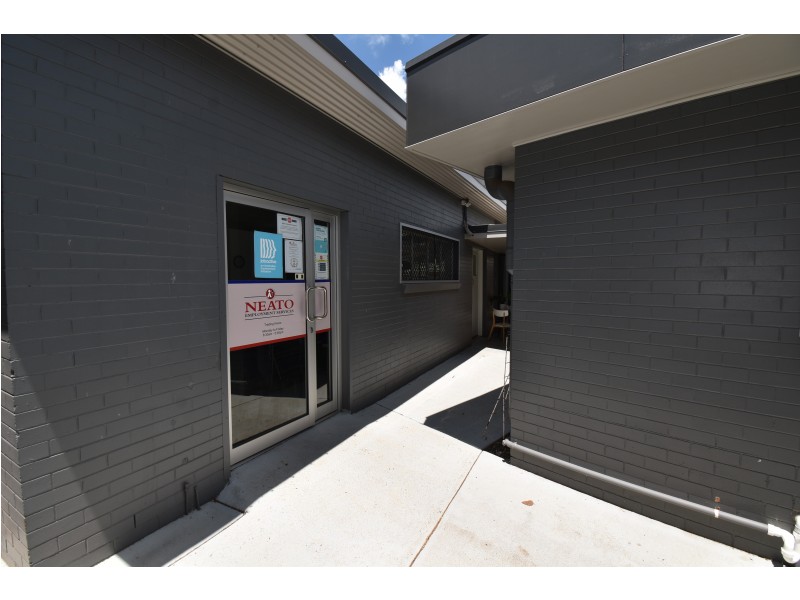 130-132 Churchill Street, Childers QLD 4660