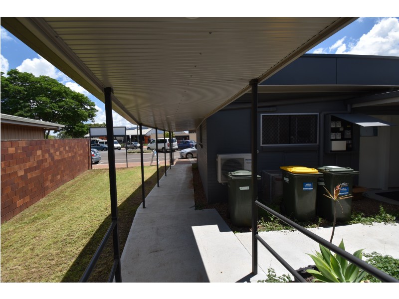 130-132 Churchill Street, Childers QLD 4660