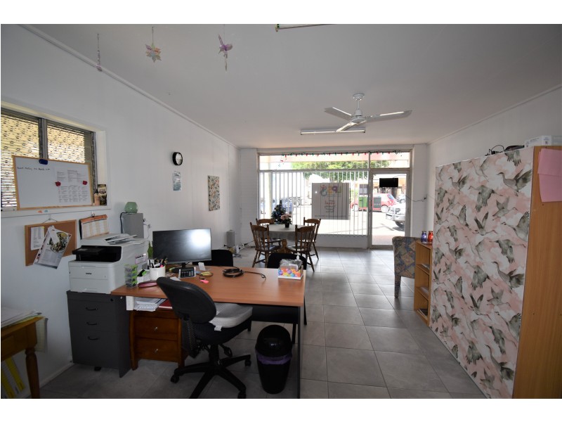 130-132 Churchill Street, Childers QLD 4660