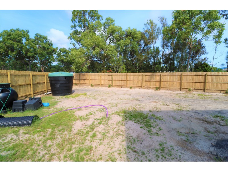 14 Burrumba Drive, Buxton QLD 4660