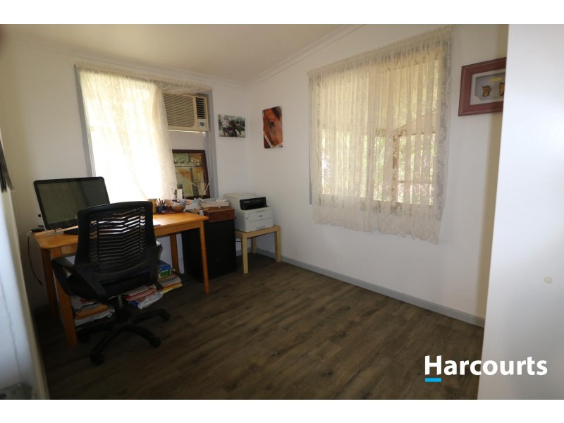 233 Webbs Road, Redridge QLD 4660