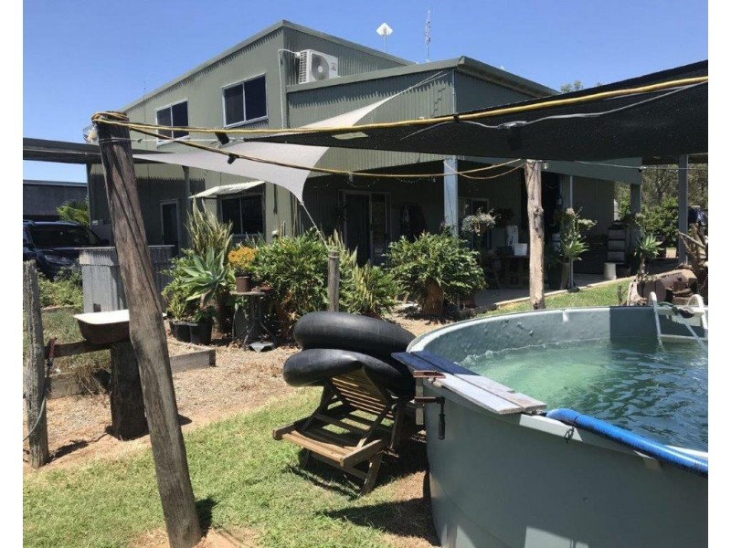 409 Webbs Road, Abington QLD 4660