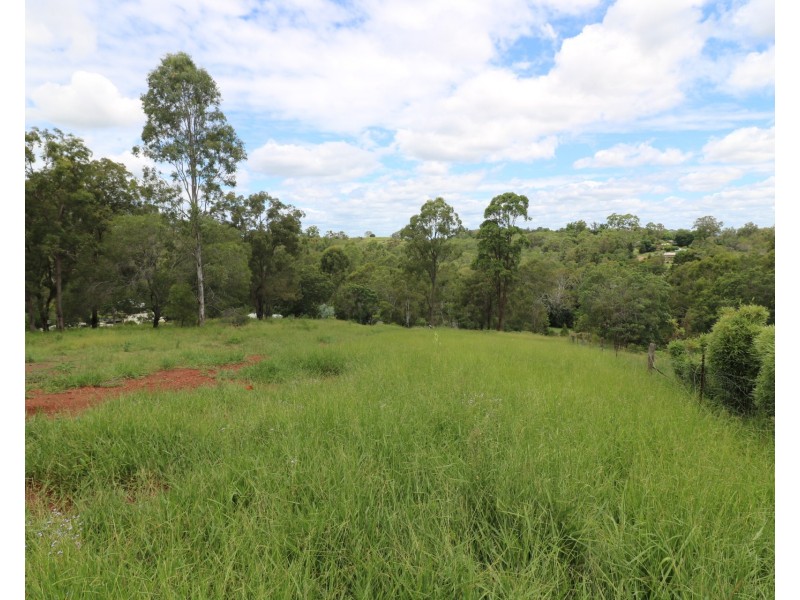 286 Old Creek Road, Childers QLD 4660