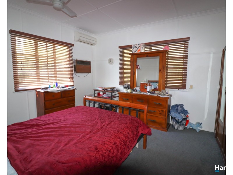 8 May Street, Gin Gin QLD 4671