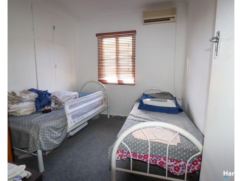 8 May Street, Gin Gin QLD 4671